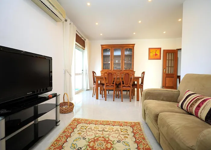 C23 - Parkway Entrance In Appartement Lagos
